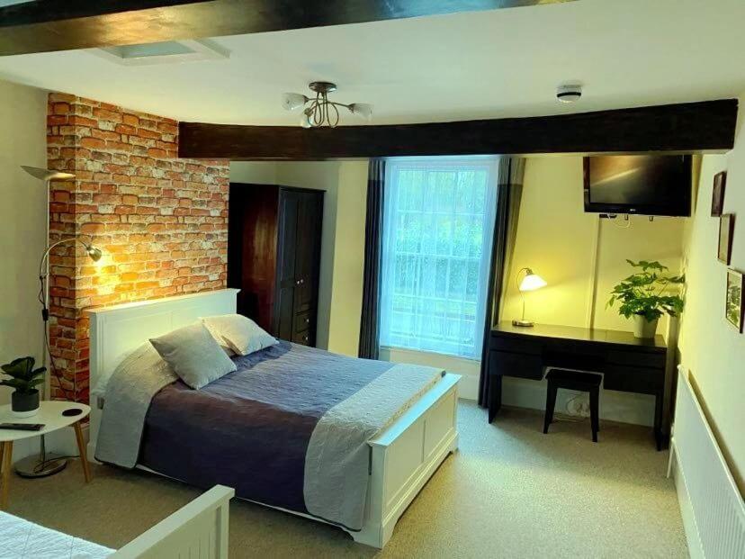 The Dove Inn Micheldever Buitenkant foto